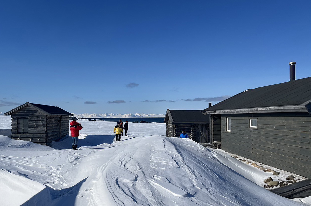 中央大學盼有機會在北極設置立方衛星的接收站，提高太陽同步軌道或高傾角軌道衛星之接收率。照片地科學院提供