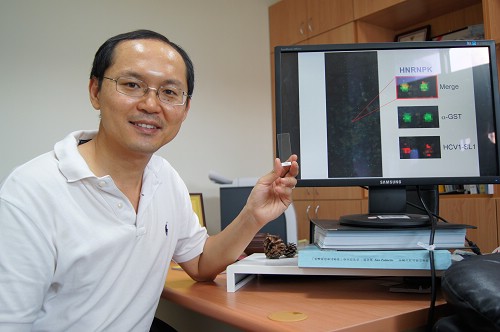 系生所陳健生教授主持的「高通量生物感測實驗室」，成果發表於頂尖期刊《Nature Methods》和《Molecular & Cellular Proteomics》。王欣雯攝