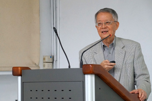 Liu Chao-han emphasized that “sustainability” is the prominent issue nowadays, and in Taiwan, the germ of such an idea is from NCU. PHOTO: Chen Ju-Chih