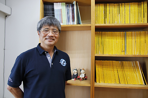 中央大學太空所劉教授三十年磨一劍,以電離層地震前兆研究,受到國際地震界矚目。黃千娪攝