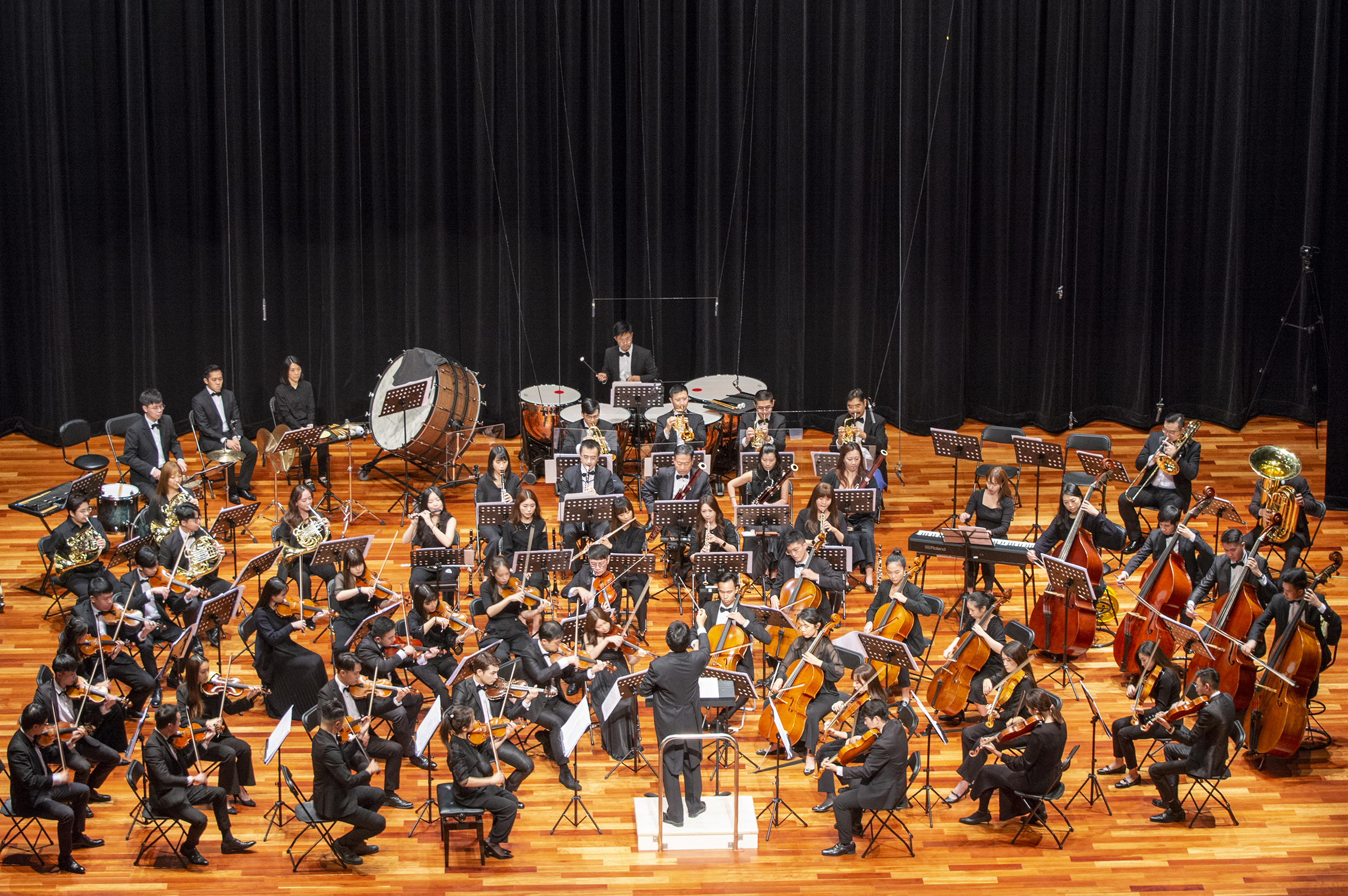 Enchanting Melodies: Great Success of the Music Concert for NCU’s 60th Anniversary Celebration