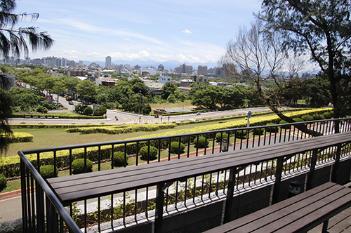 New Scenic Hot Spot in Chungli City—NCU Inaugurated “Tin-Song Observation Deck”