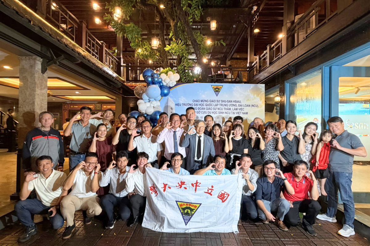 中央大學於胡志明市舉辦校友交流活動，共約30位校友參與，延續中大在越南南部的校友連結。照片校友服務中心提供
