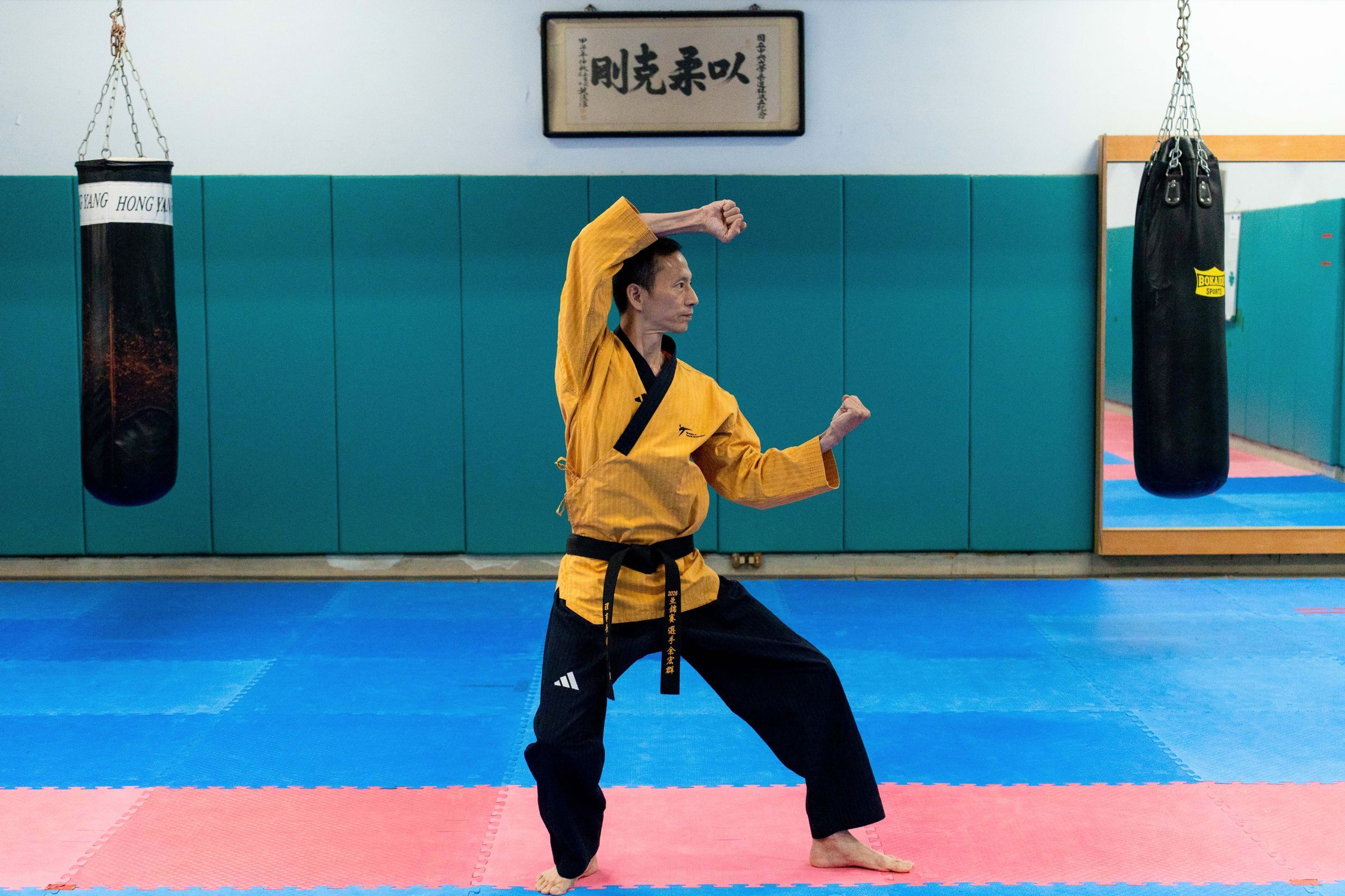 余宏群老師強調，品勢跆拳道如同書法，用身體去展示武學意境。校園特派攝影林宏憲攝