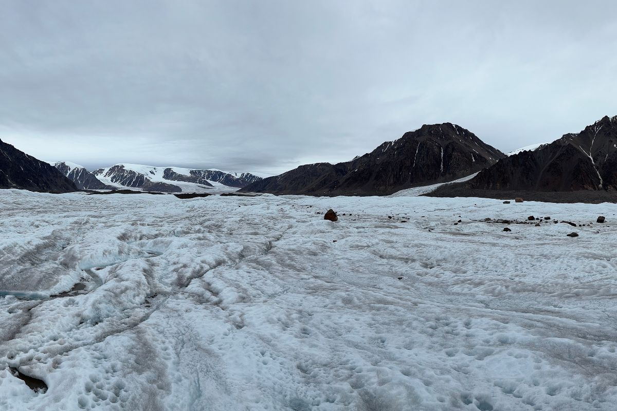 The Manson Icefield in Canada, where a vast lake system is hidden beneath the ice. Photo courtesy of Professor Luke Copland, University of Ottawa